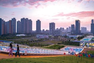 A Joyful Walk An Autumn Picnic to Songdo (사진)