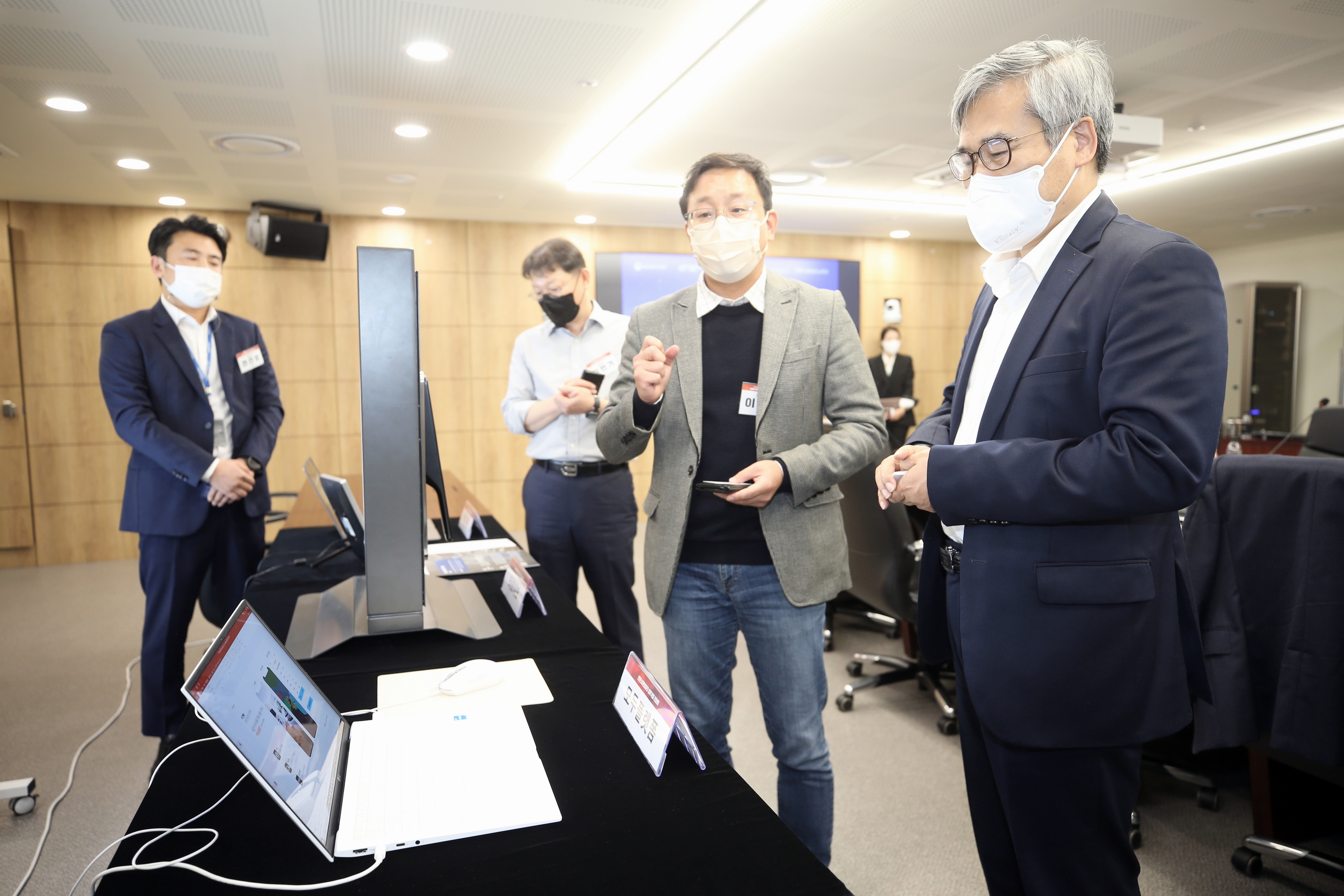 (221012)스타트업 입주기업 간담회(1853)-3000px