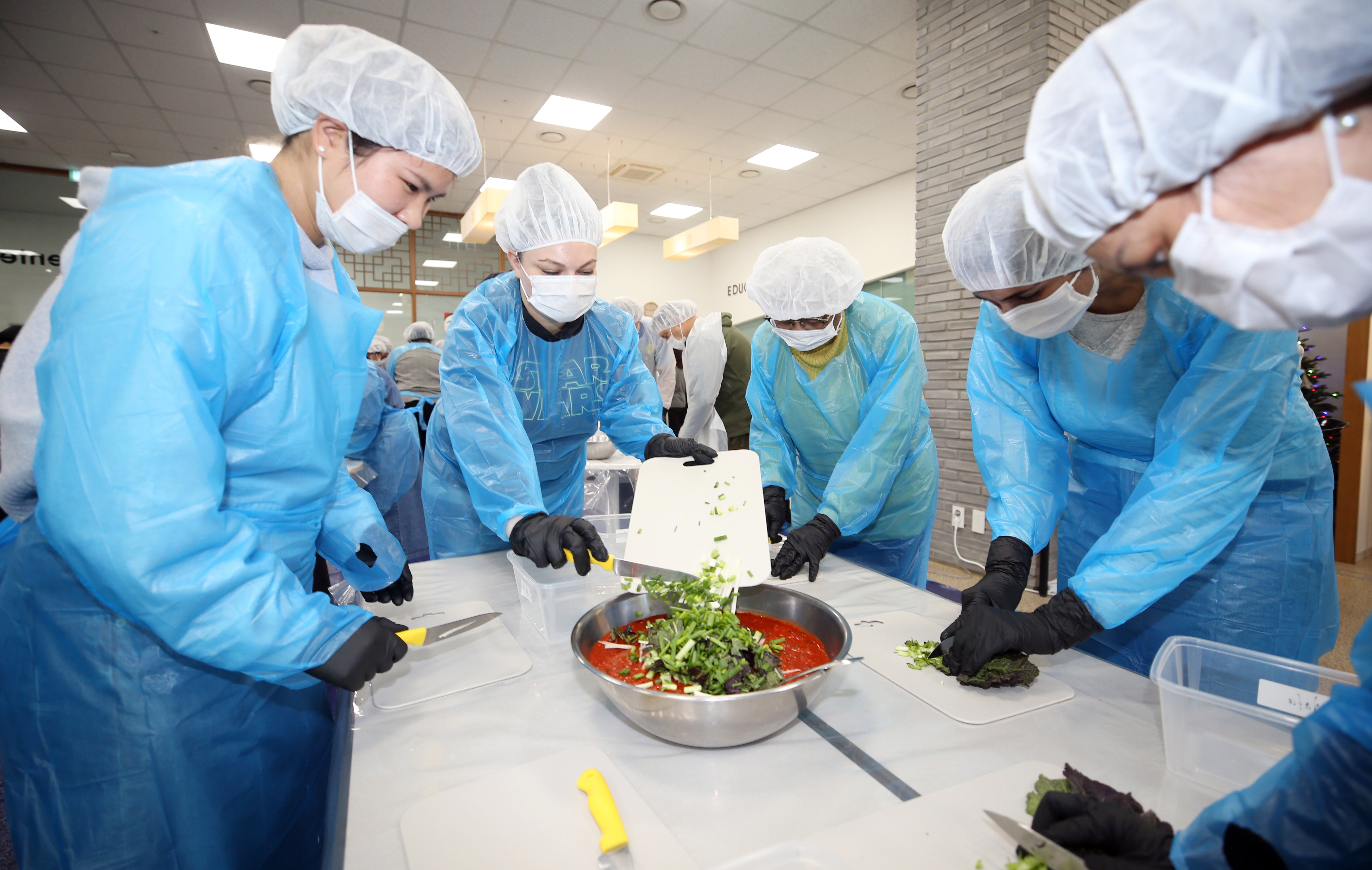 (251128)외국인 김장체험-나눔행사(3372)