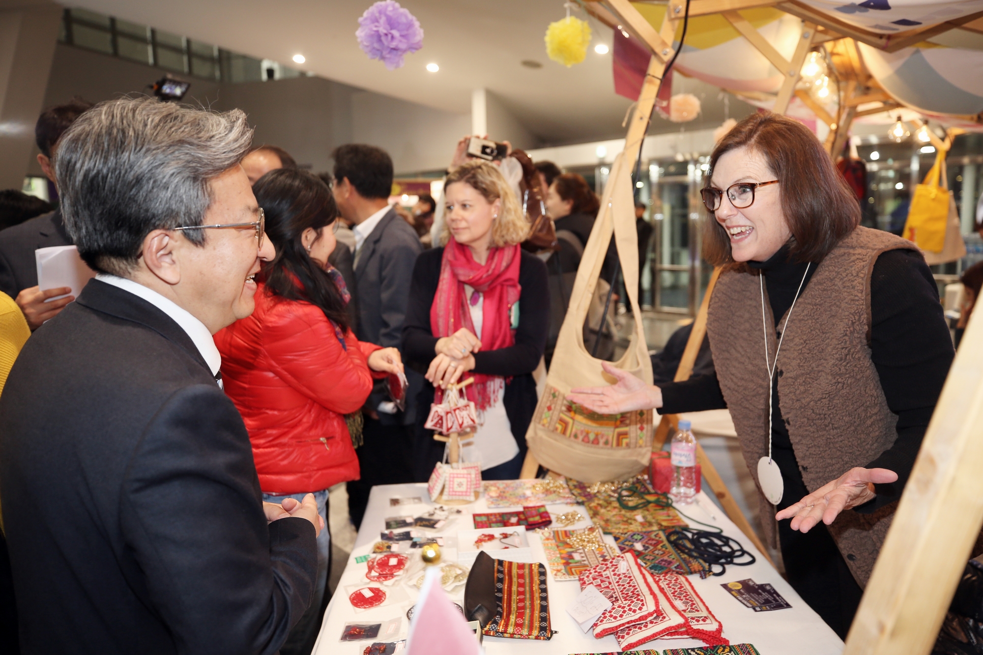 (191129)IFEZ 자선바자회(8847)-2000px