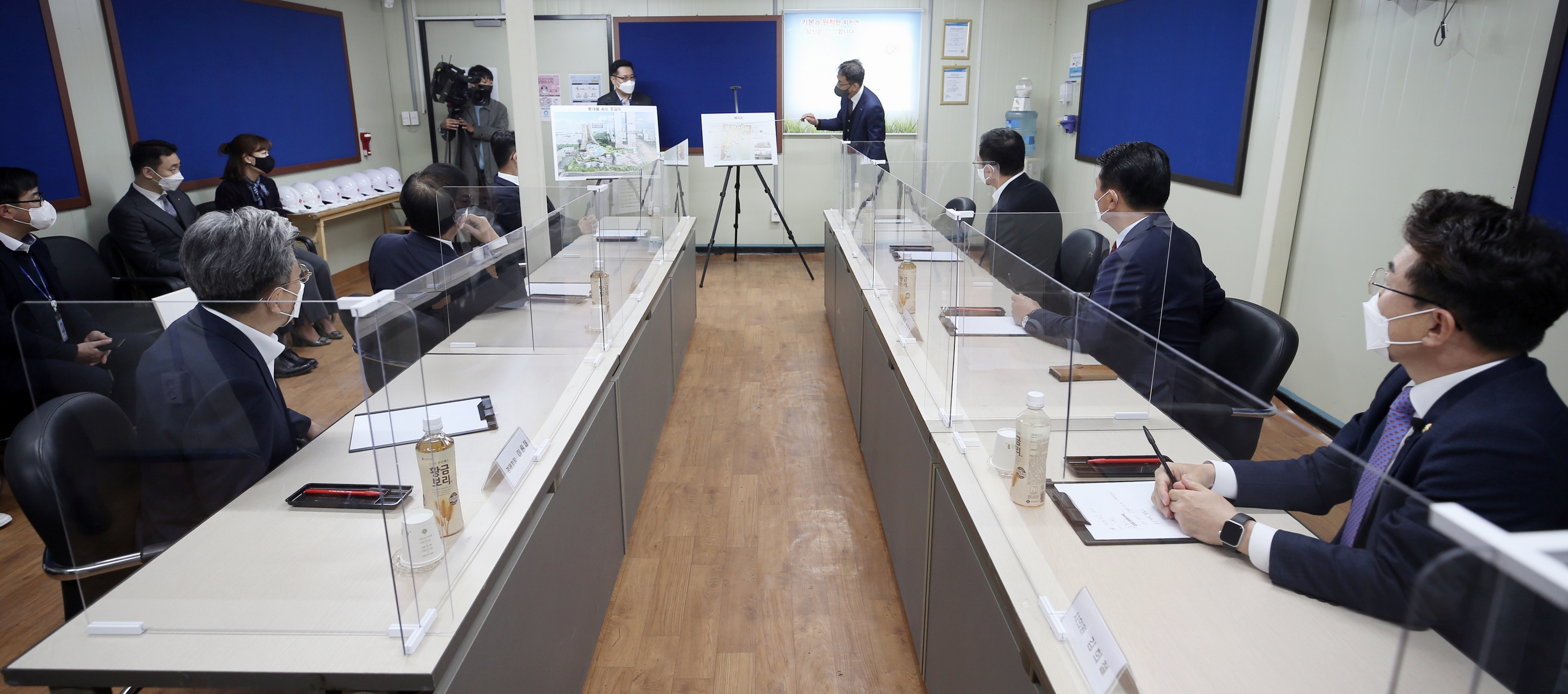 (211102)롯데몰 사업설명회(2160)-3000px