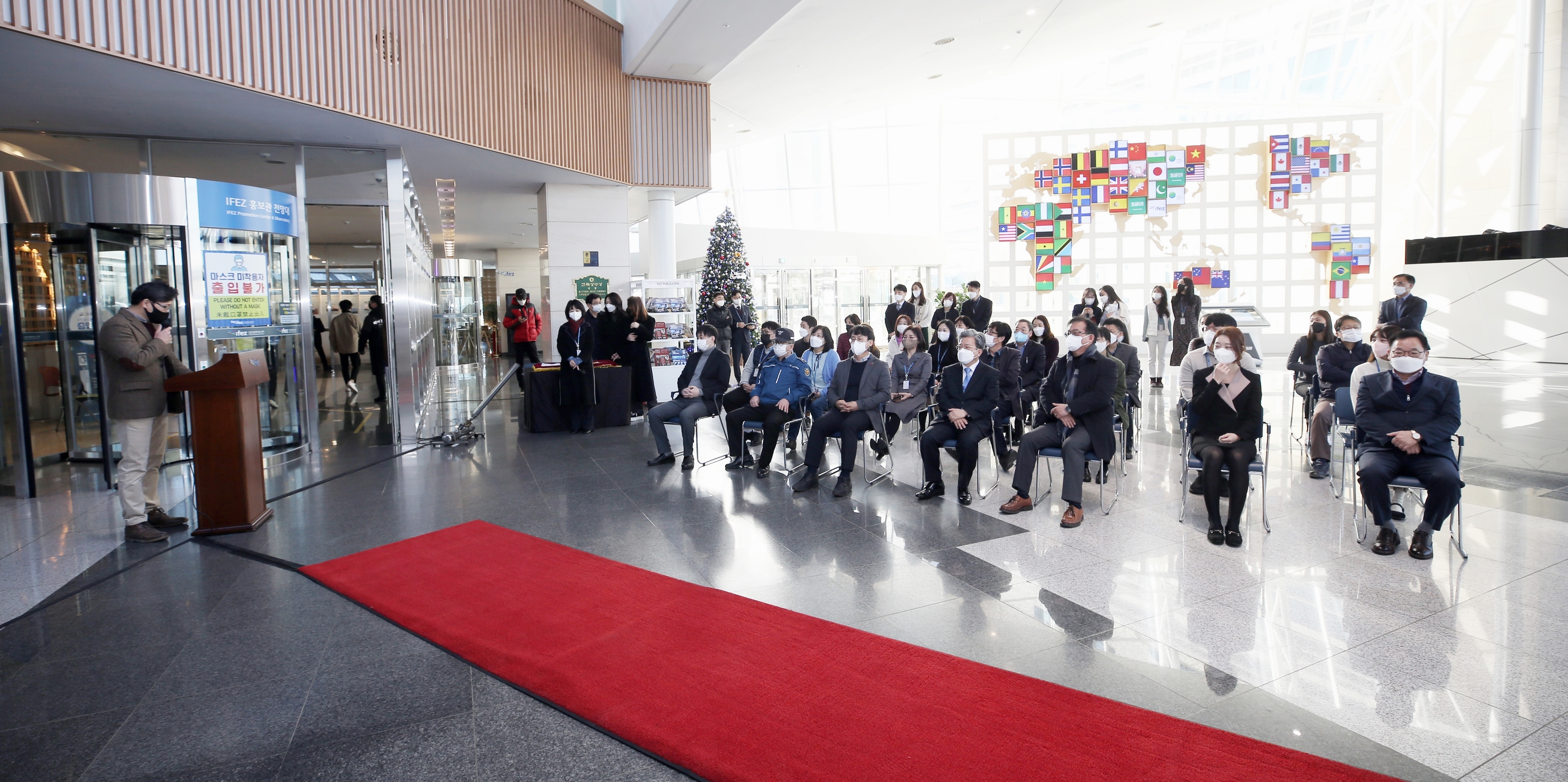 (211230) G타워 휴게공간 오픈 기념식(8422)-3000px