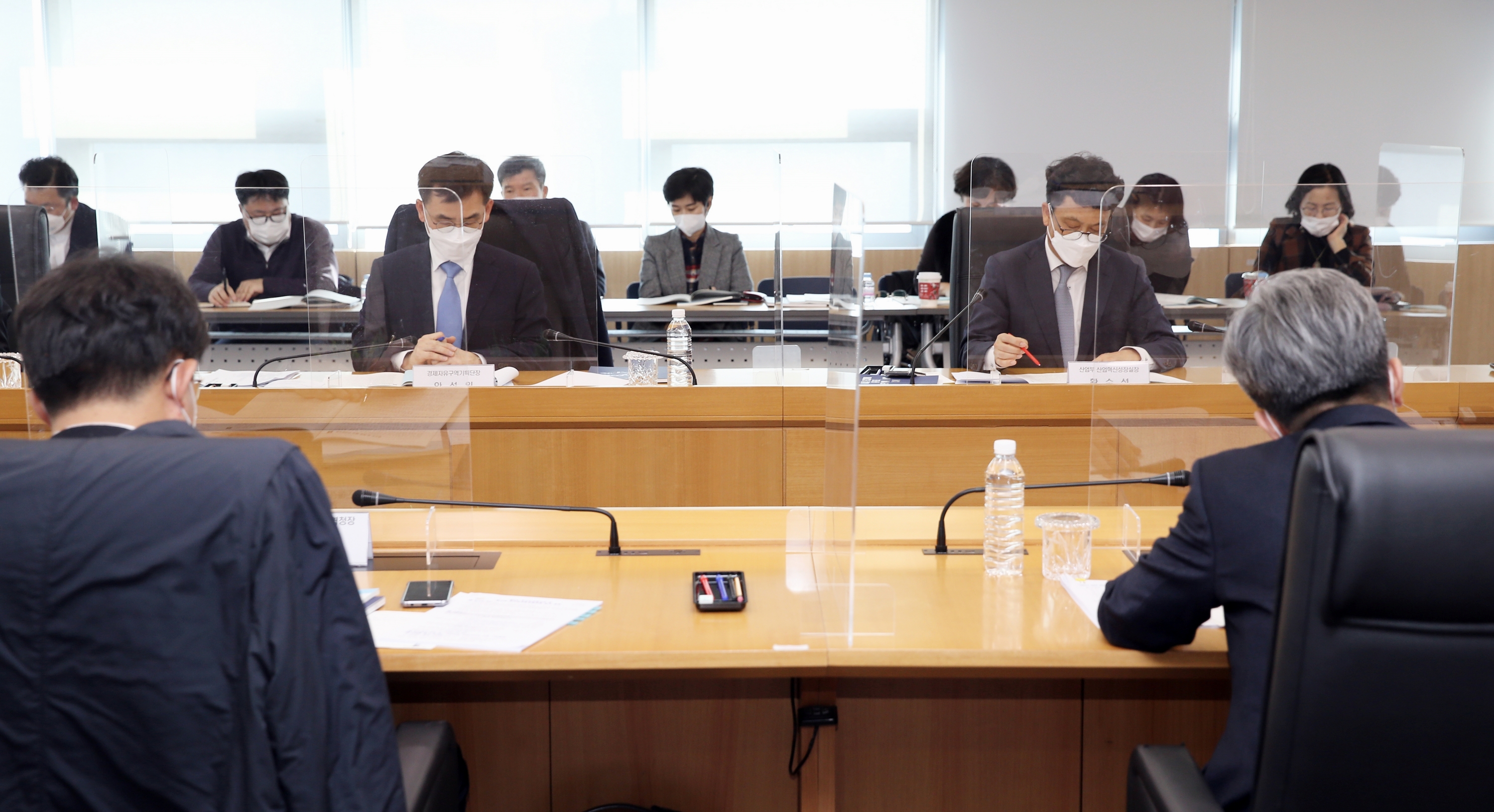 (211129)혁신추진협의회 및 전국경제자유구역 청장 협의회(4833)-3000px