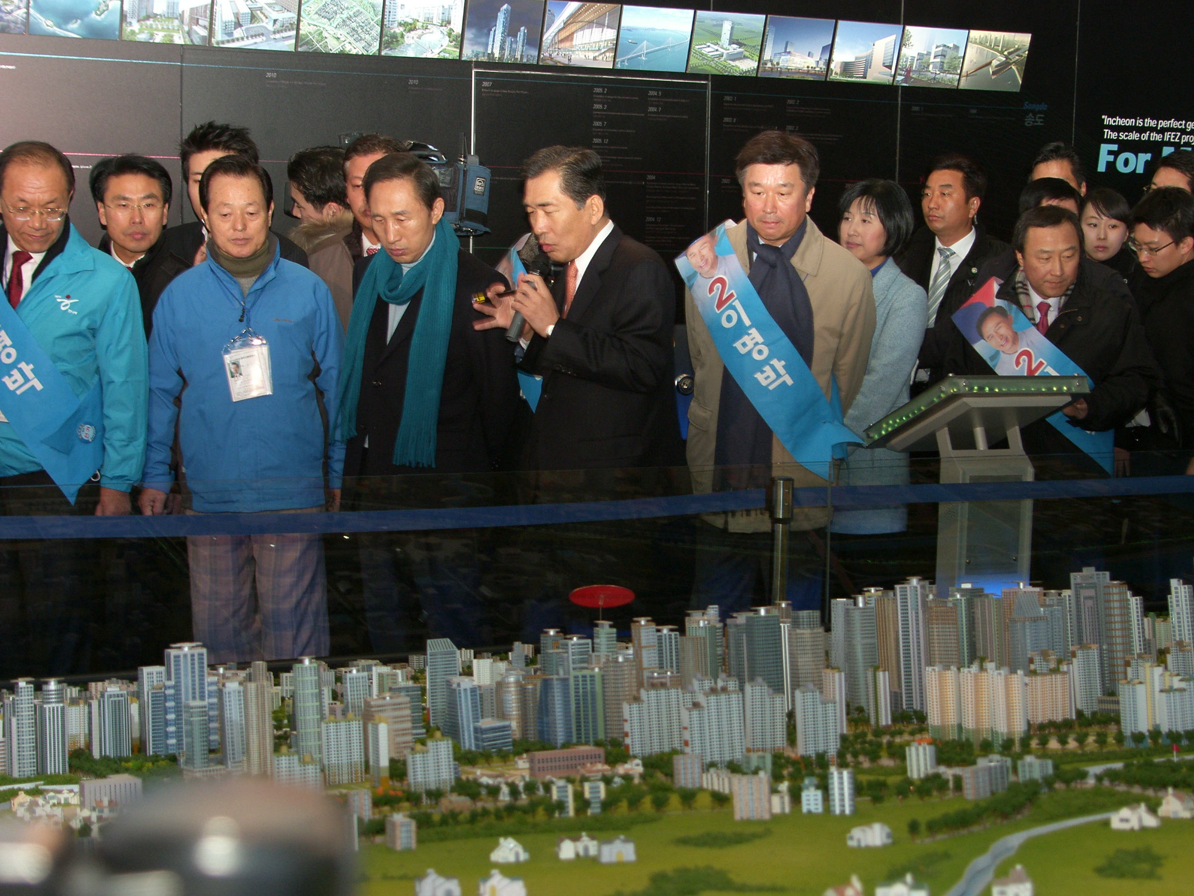 (071205)이명박 후보 일행 방문(054648)