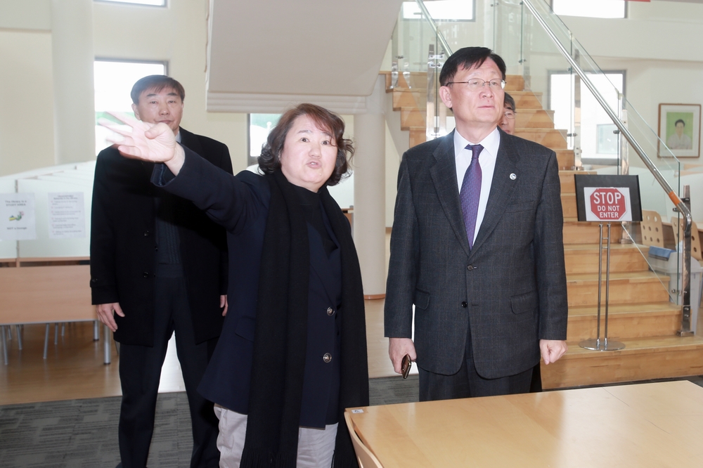 (160216)청라달튼외국인학교 방문(3711)-1000px