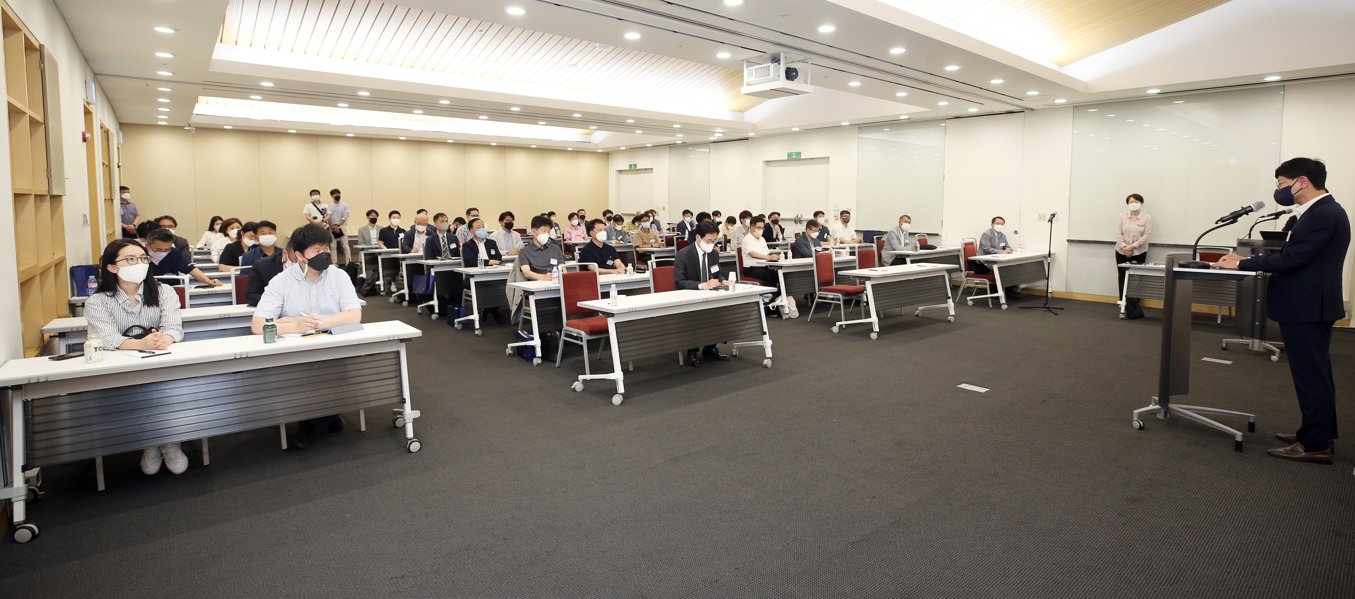 (220714)제약-바이오기업 초청 설명회(2503)-3000px