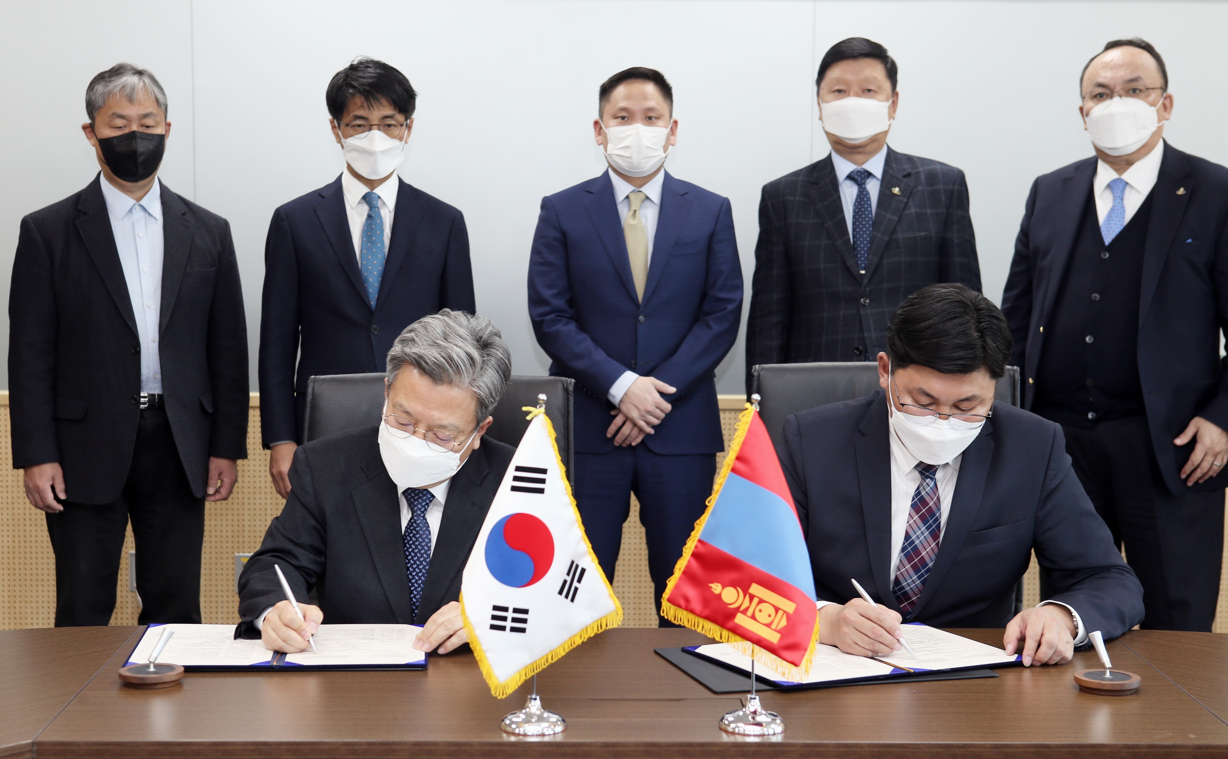 (220223)몽골 CDC 공동실행계획 체결(1607)-4000px