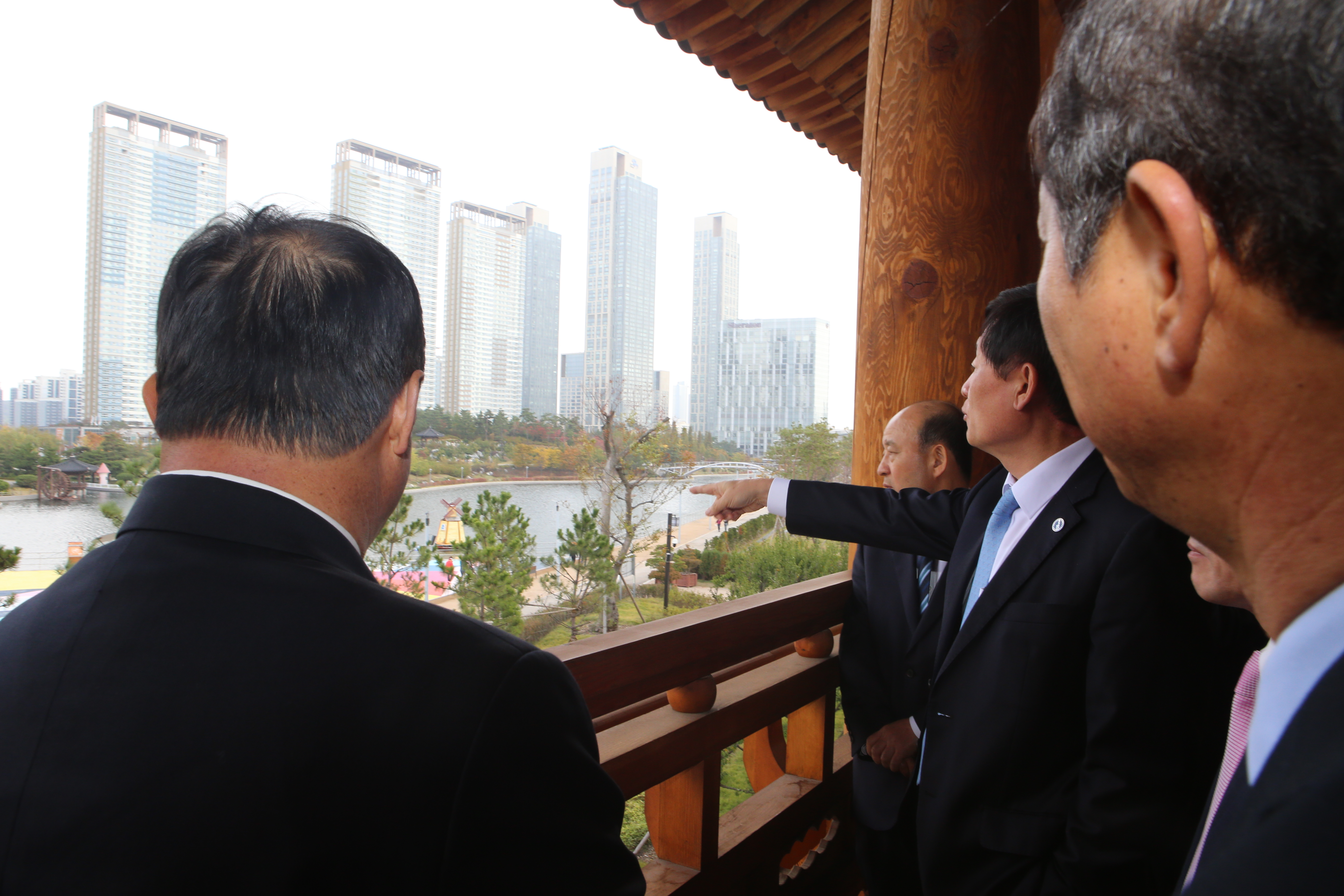 (151027)전국경제자유구역청장 협의회(01)