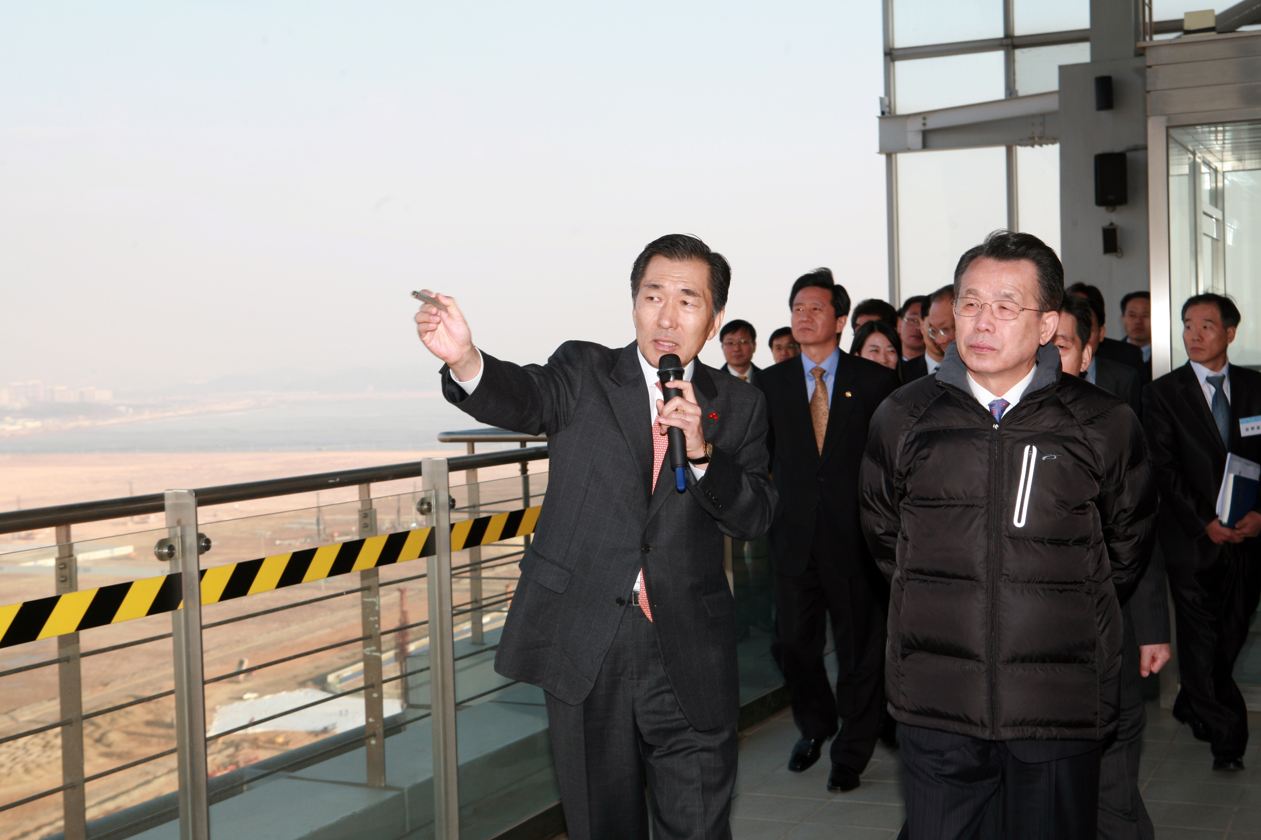 (090105)한승수 총리 IFEZ 방문(121377)-원본