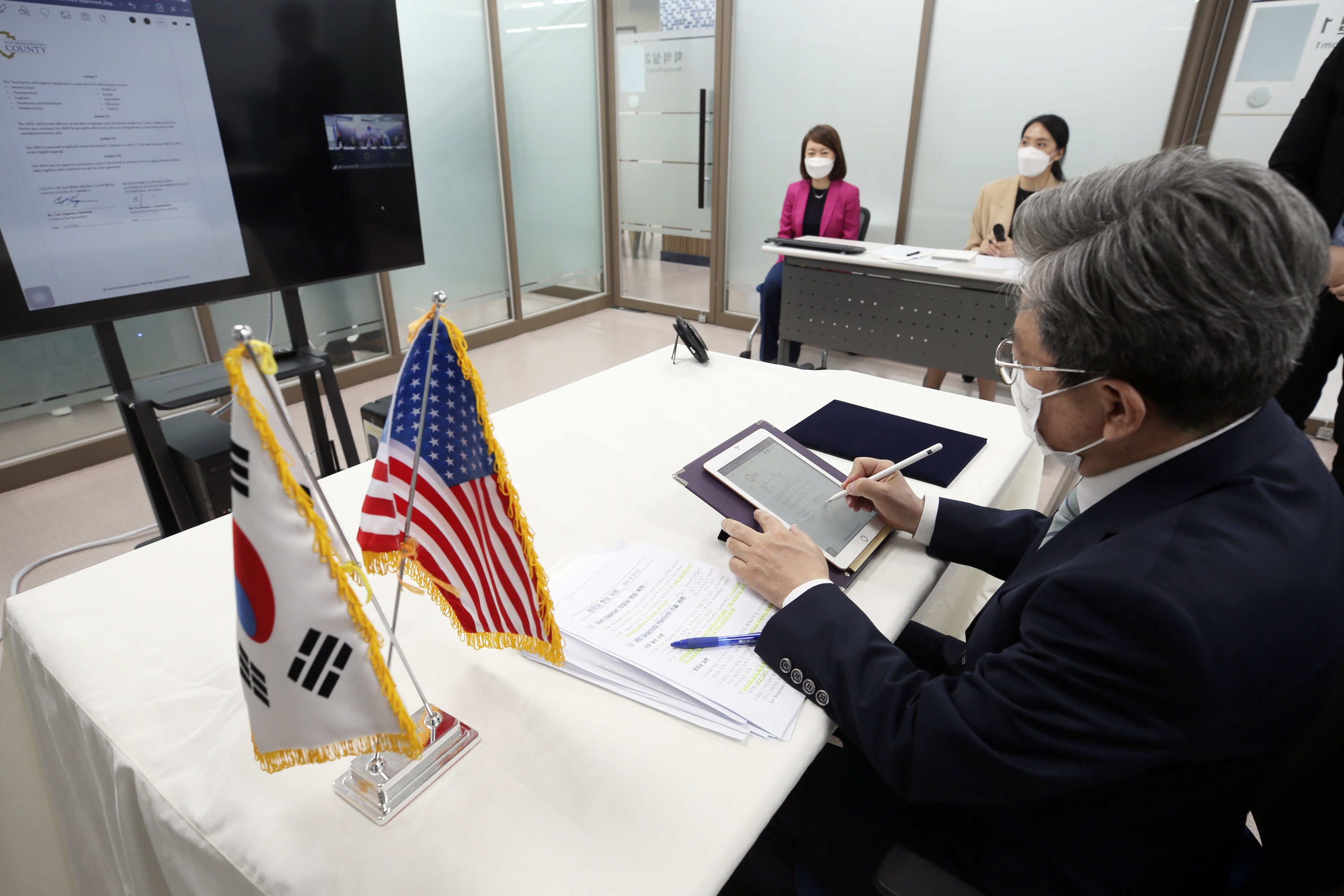 (210423)샌버나디노카운티 MOU체결(4464)-3000px