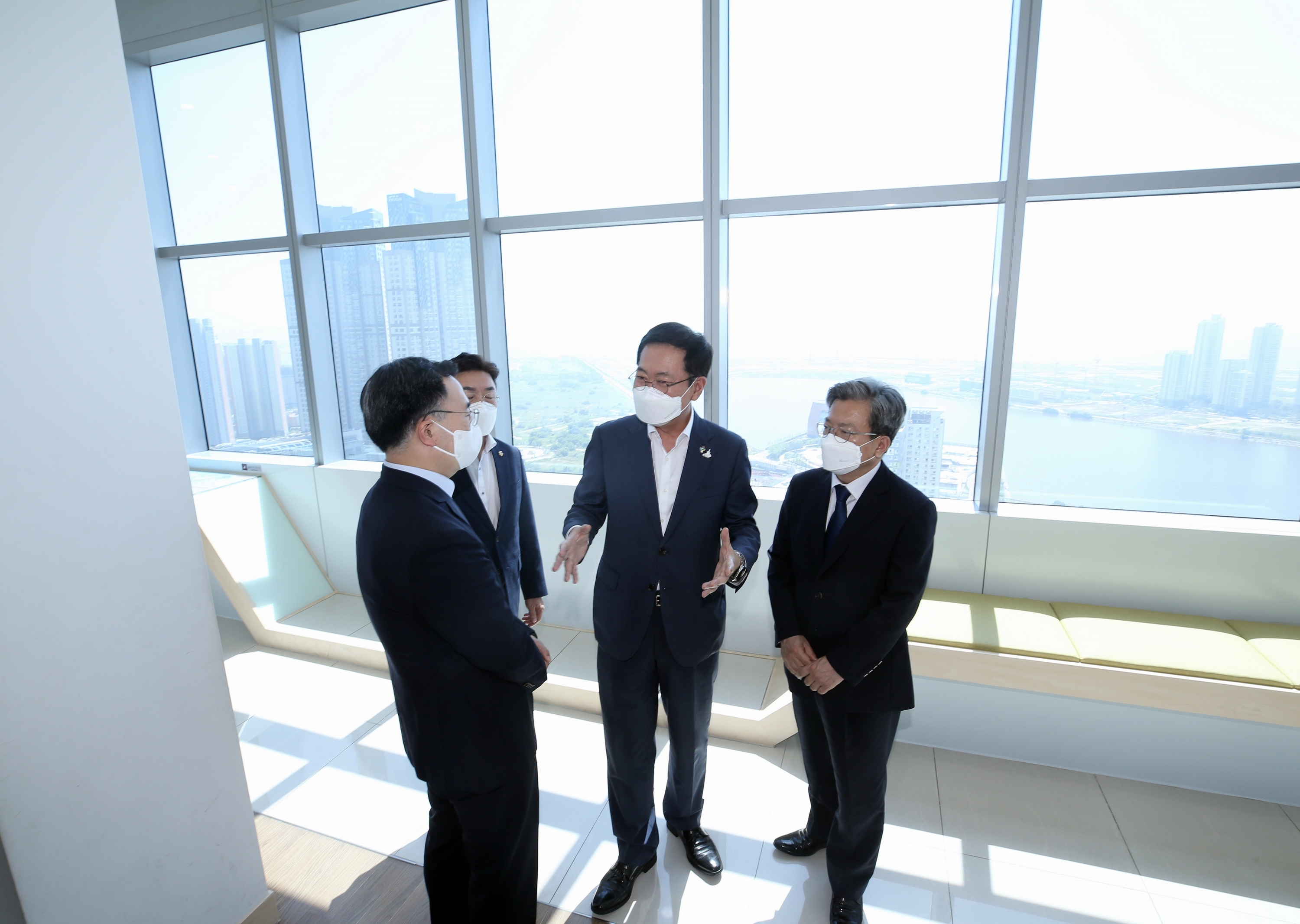 (210621)송도바이오클러스터 주요기업 간담회(7325)-3000px