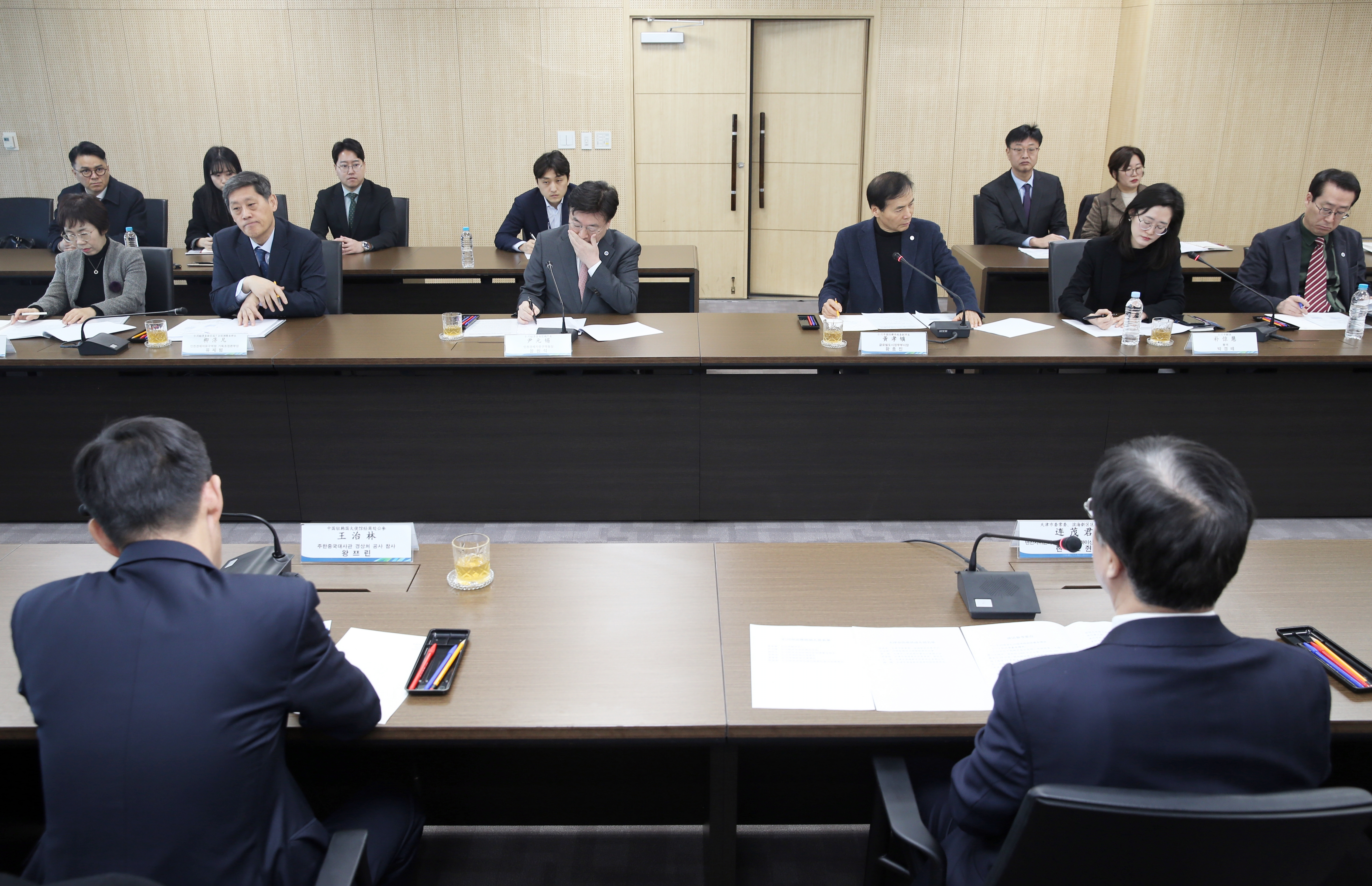 (250223)톈진 자유무역시험구 관리위원회 주임 접견(1903)-원본