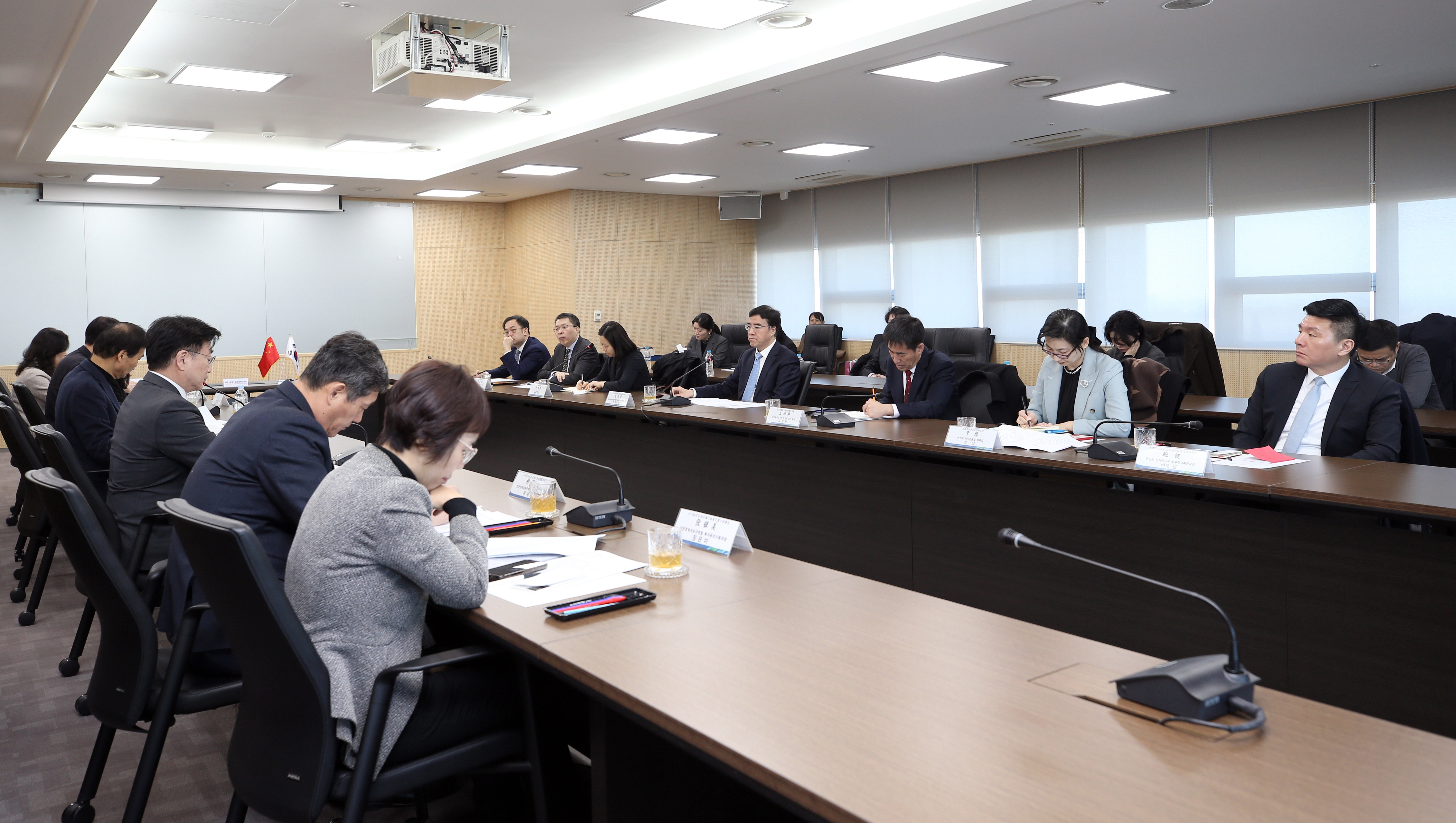 (250223)톈진 자유무역시험구 관리위원회 주임 접견(1909)-원본
