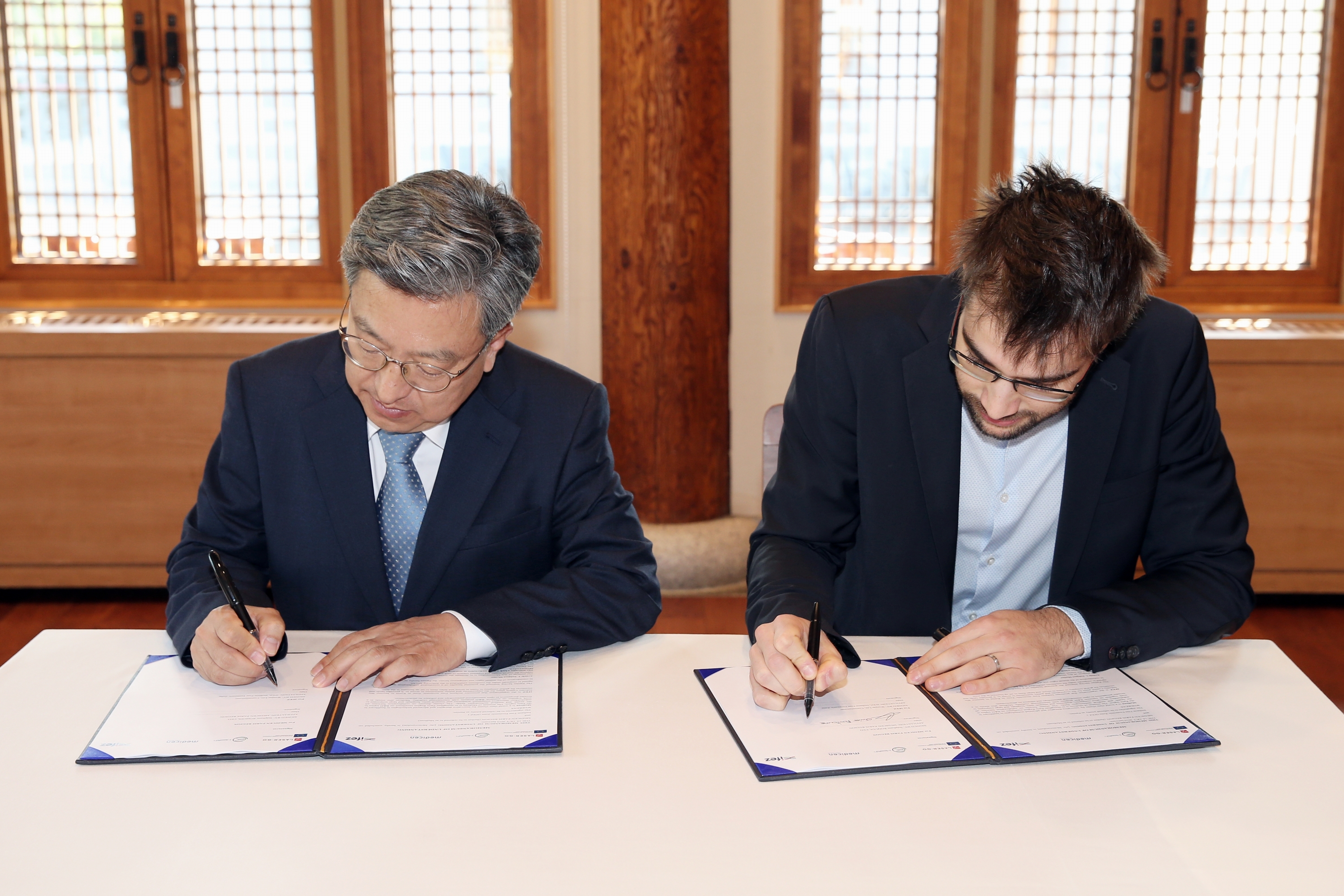 (191014)메디센 업무 협약(3434)-3000px