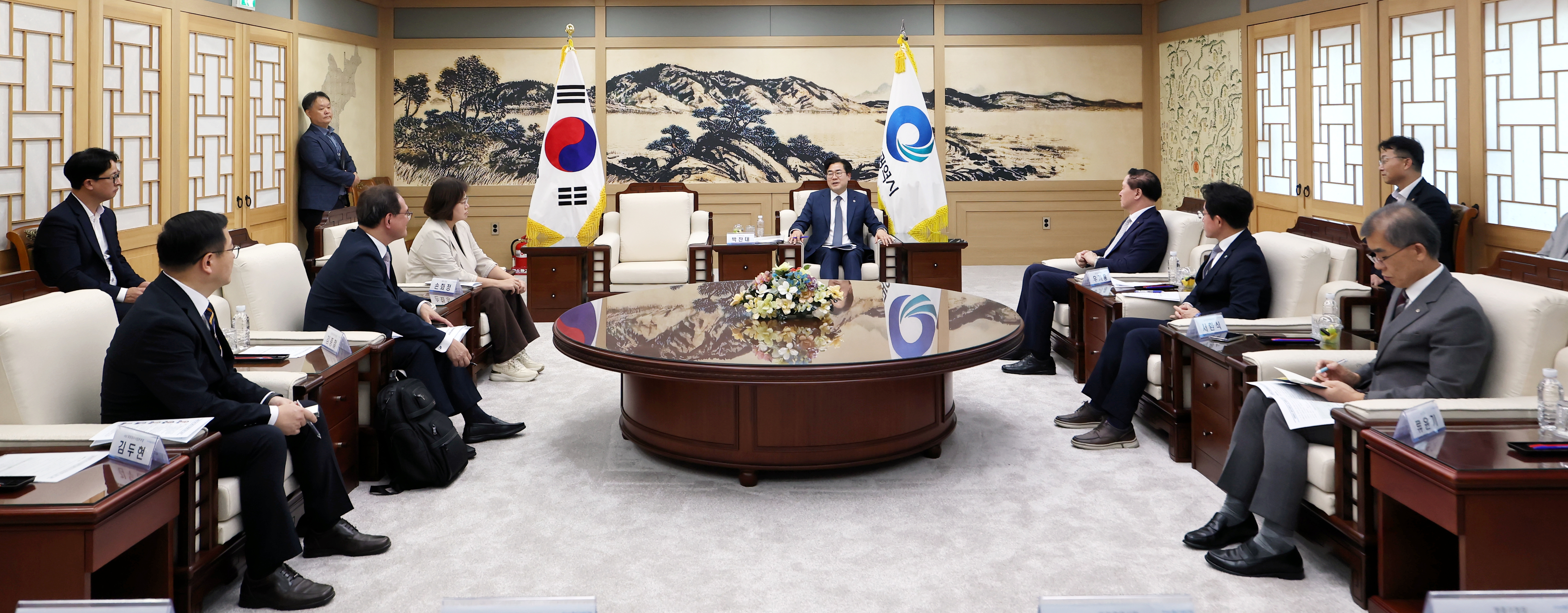(260930)대한항공 항공정비 클러스터 협약 체결(03)