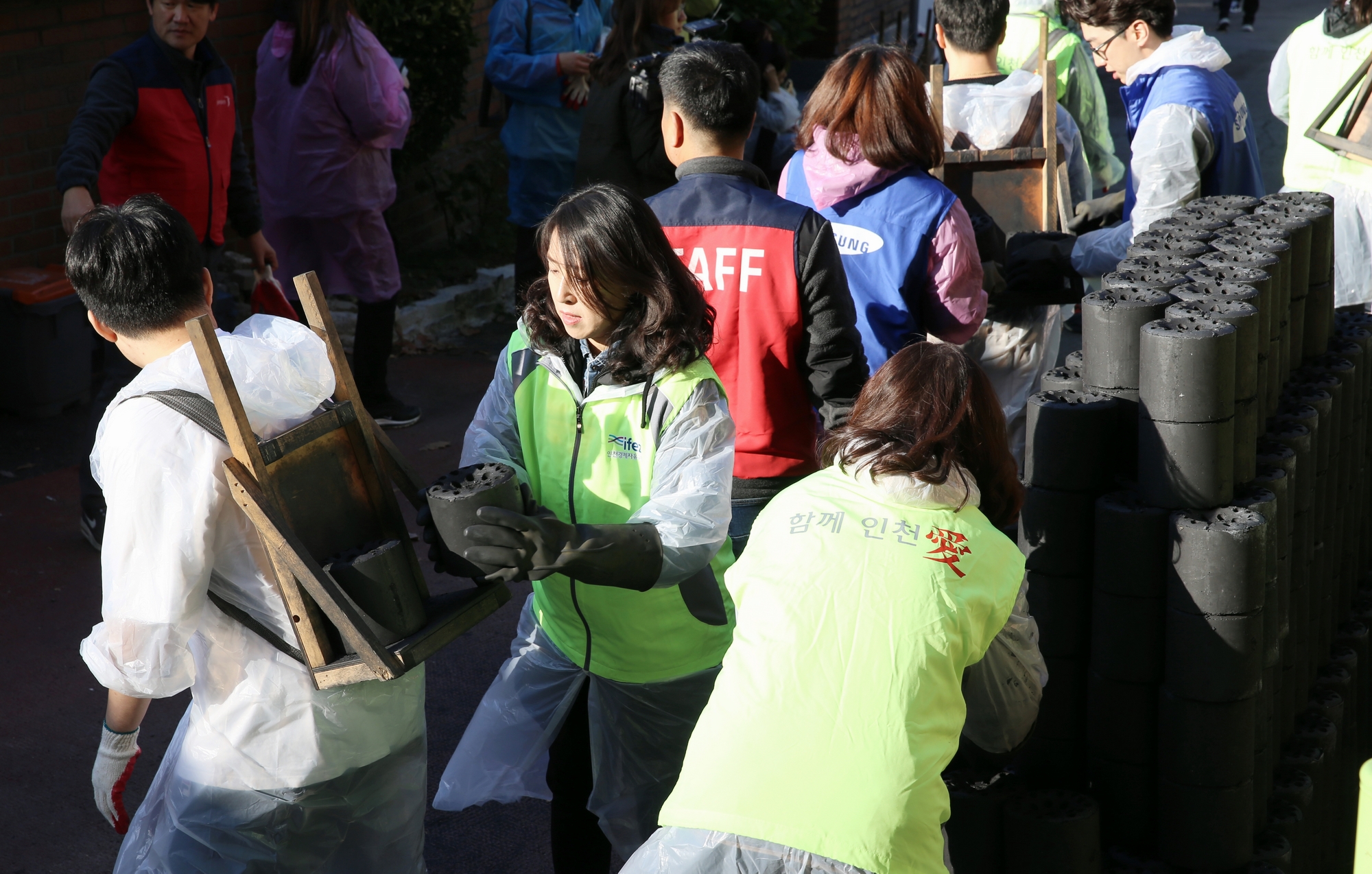 (191108)IFEZ 사랑의 연탄 나눔(5388)-2000px