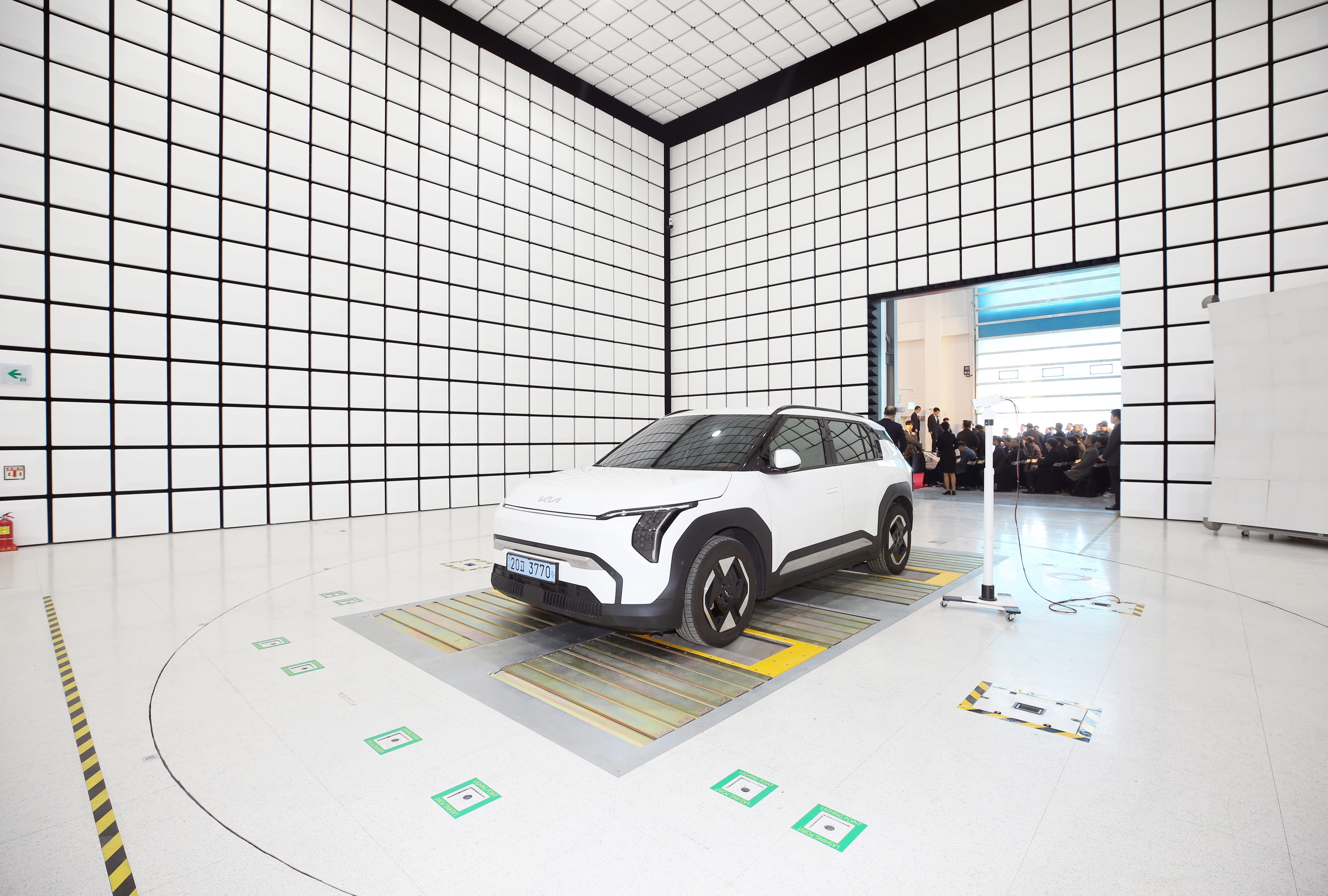 (260319)커넥티드카 소재부품 인증평가센터 개소(0019)-원본