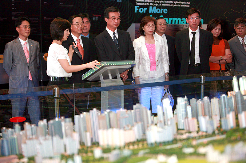 (070801)대만 가오슝 시의회 의장 일행 방문(000)