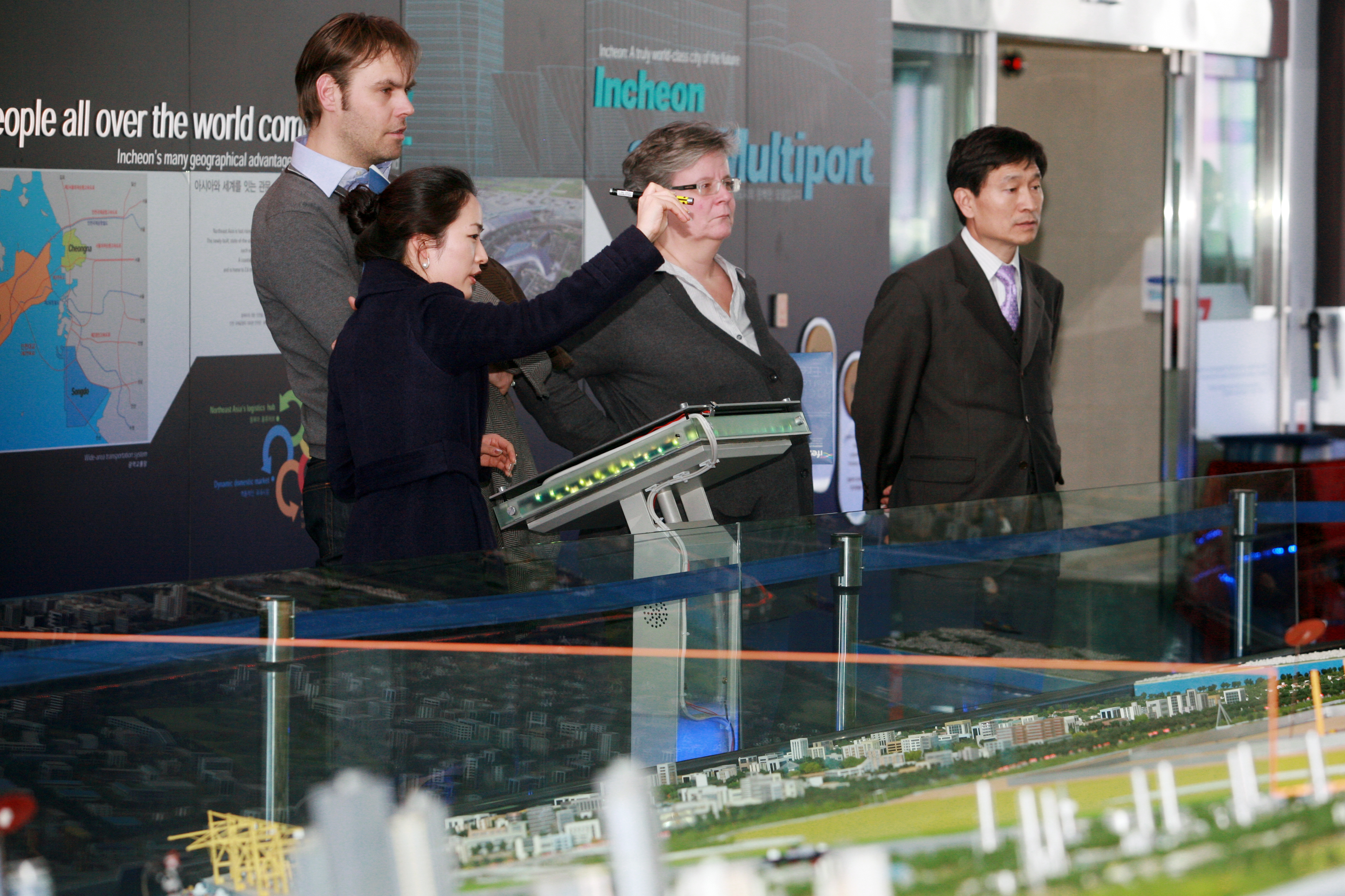 (100210)한국생산기술연구원 관계자 일행 방문(080125)-원본