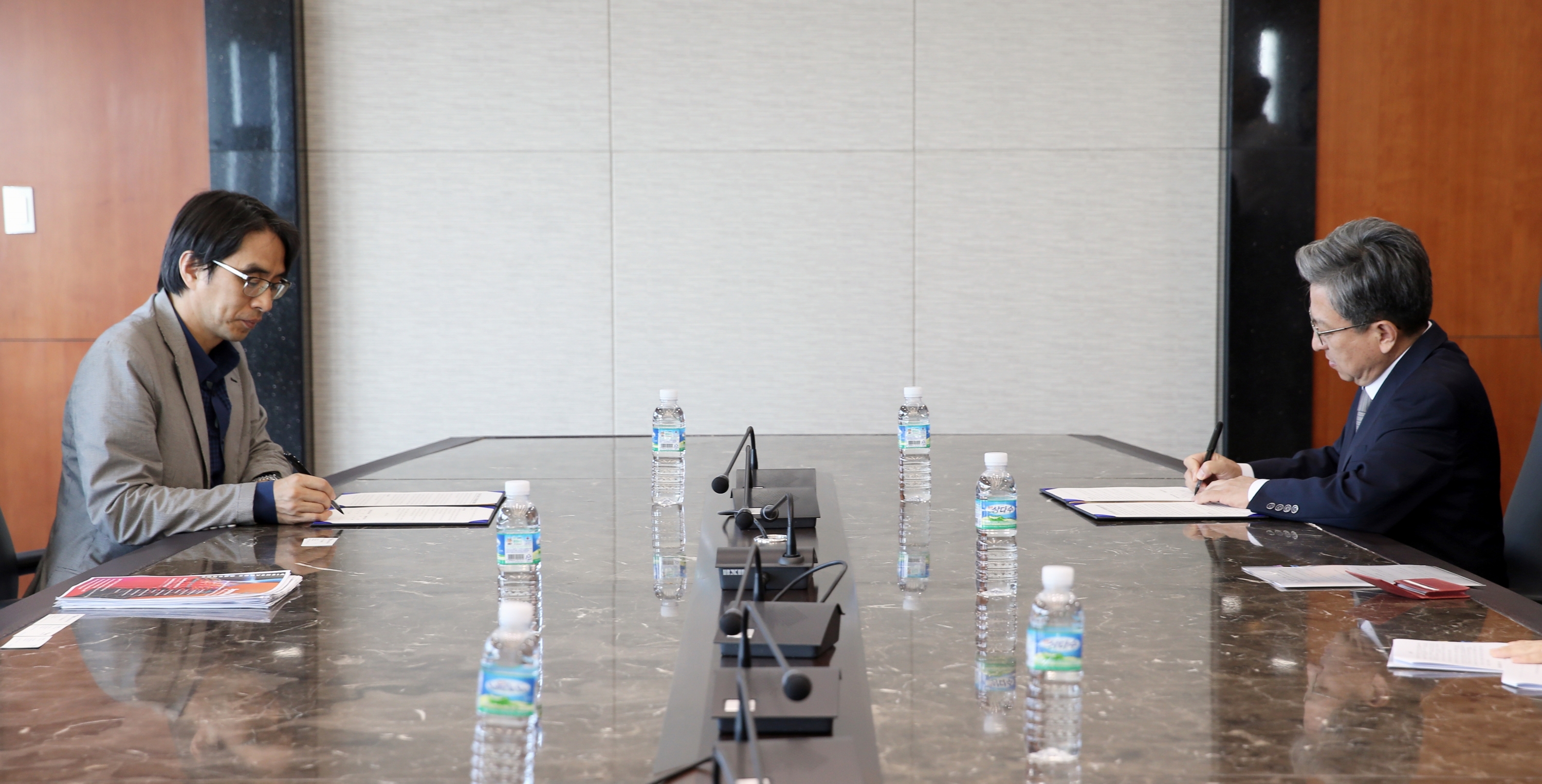 (190930)바이오클러스터 업무협약 체결(2691)-3000px