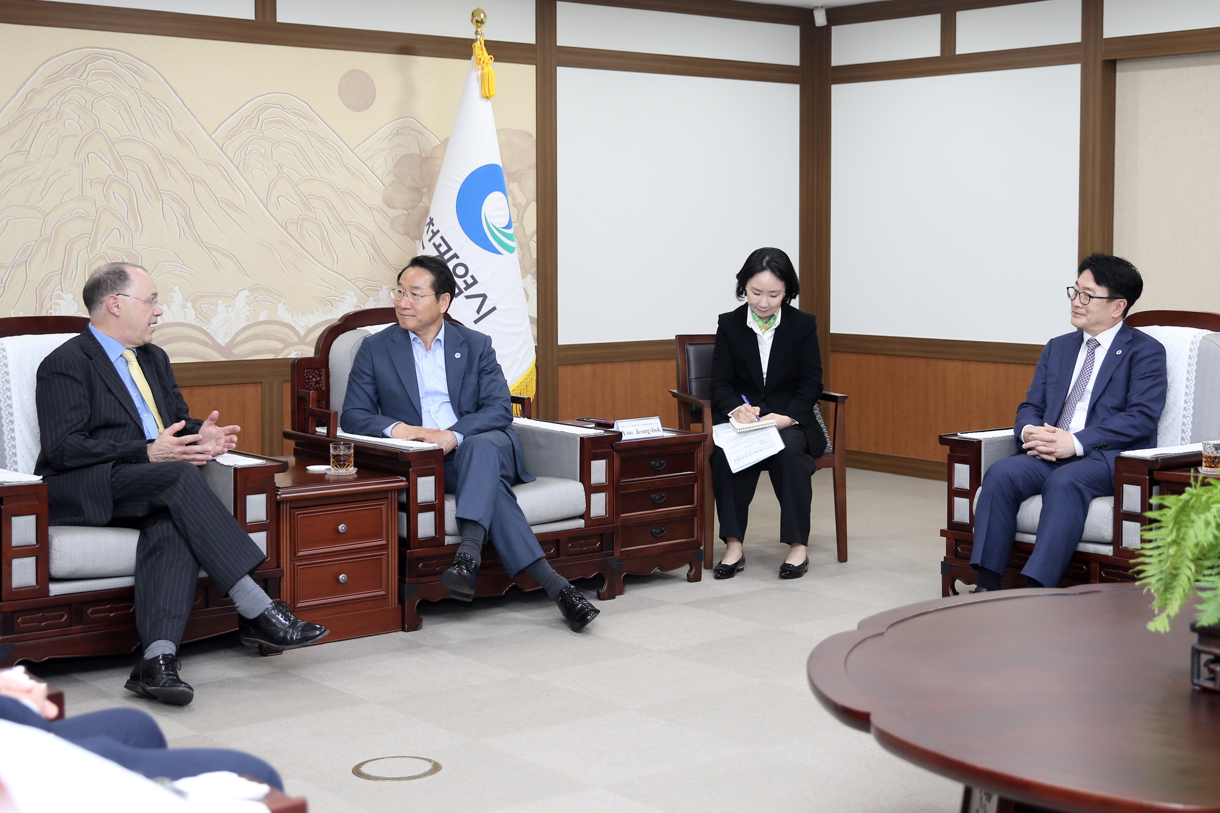 (240523)영국 사우스햄튼 대학교 MOU체결(7926)-원본