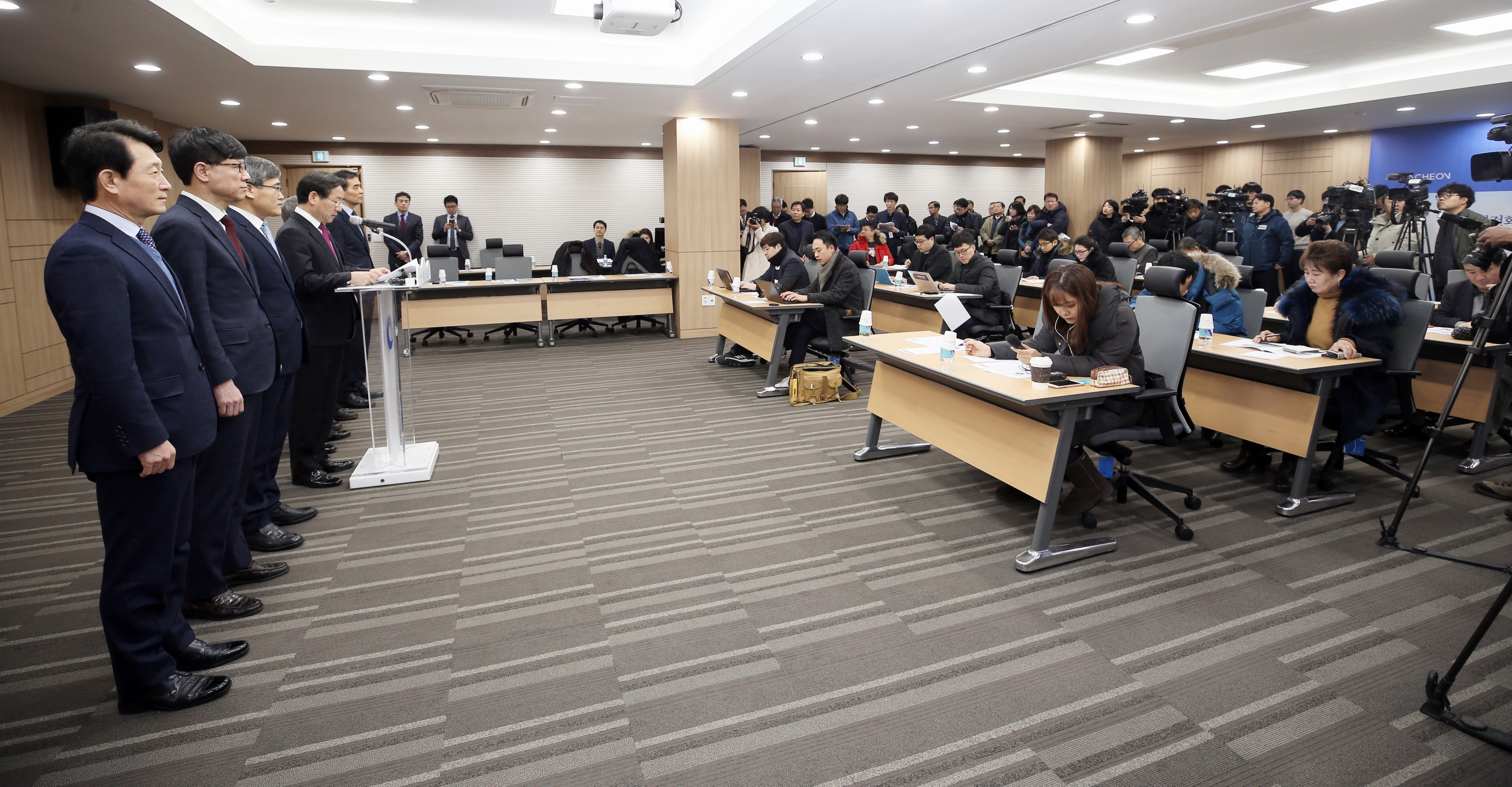 (180206)개청 15주년 IFEZ 목표와 과제 공표(0002)-3000px