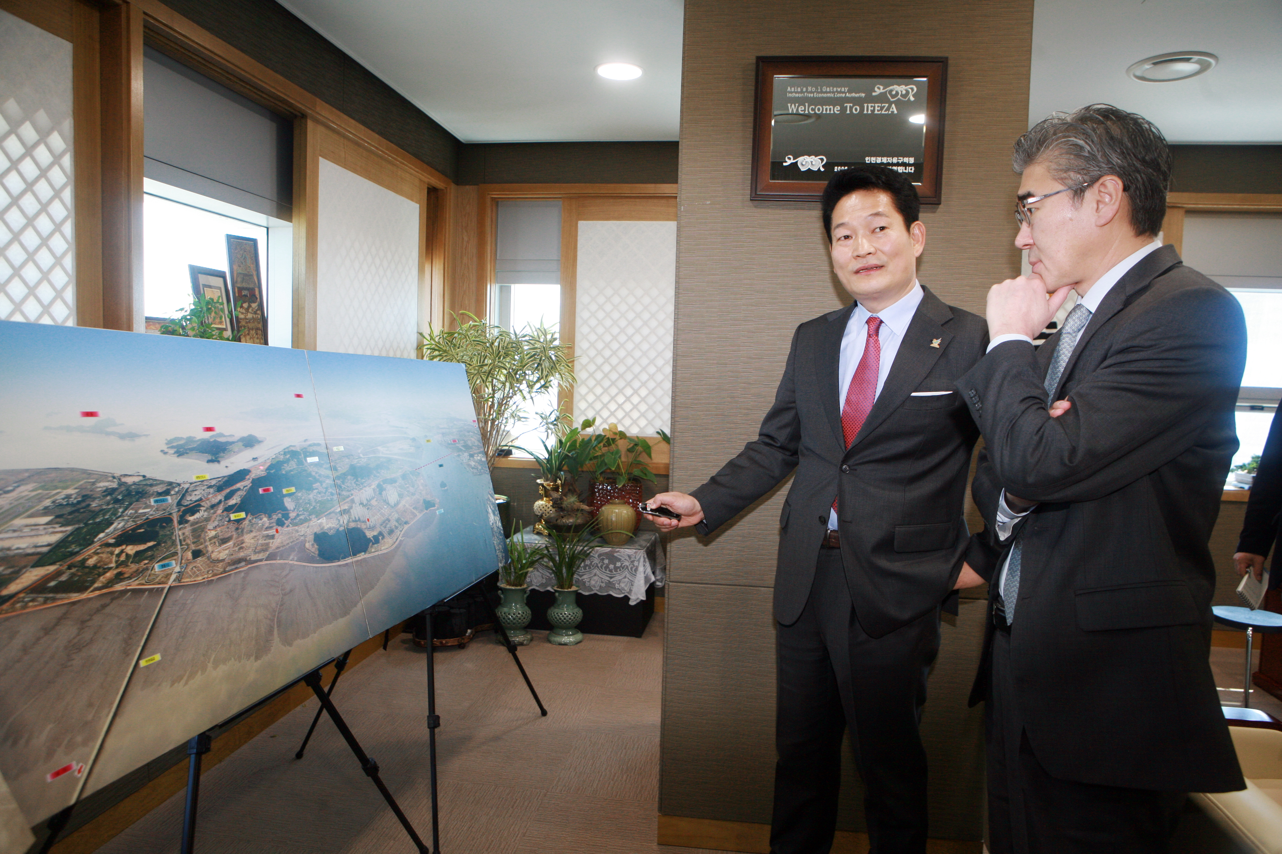(140321)주한미국대사 IFEZ 방문(06)